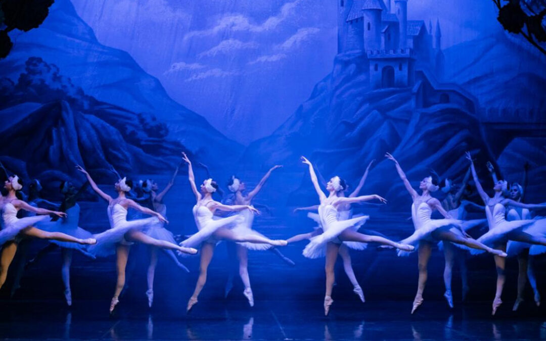 El Lago de los Cisnes en el Teatro Colón